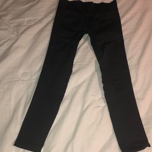 Black compression capris